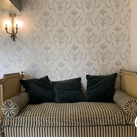 Chateau De Gardes Bed & Breakfast Castin Luaran gambar